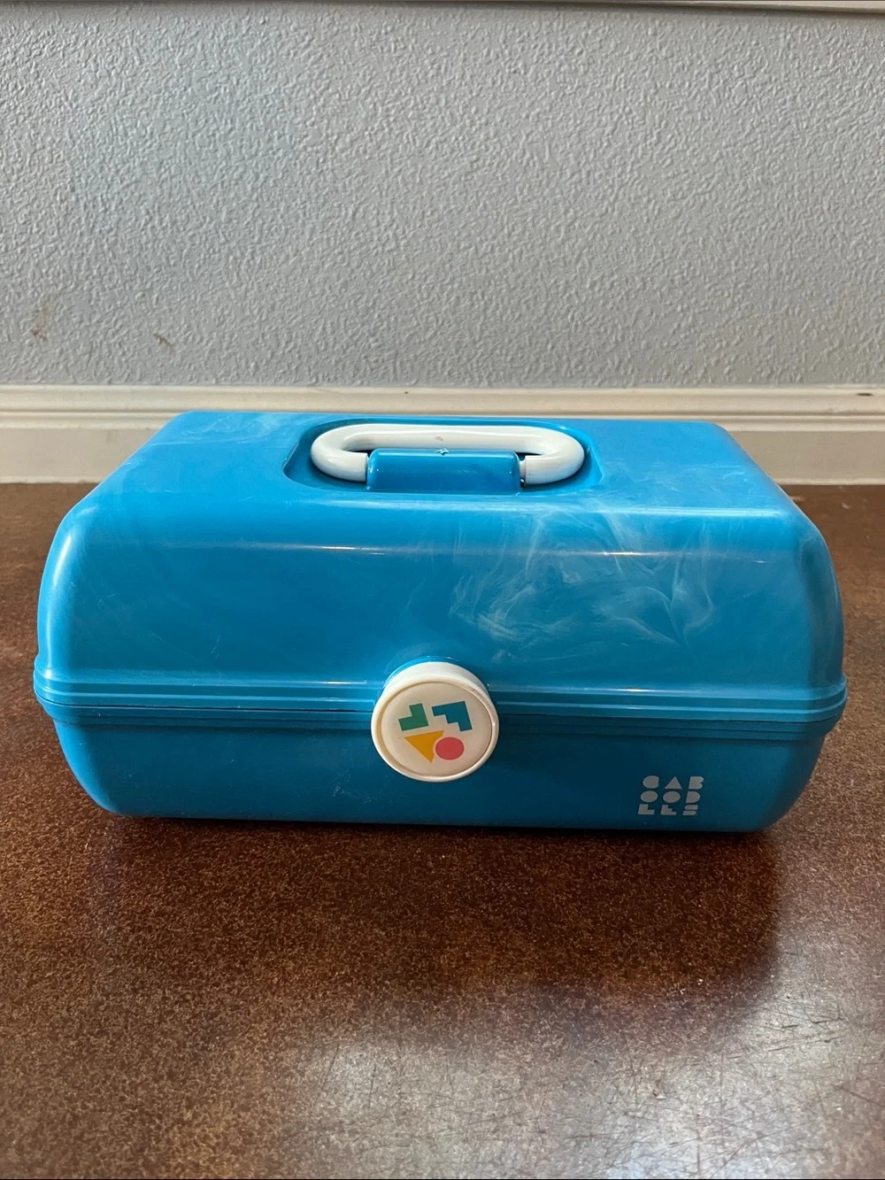 Vintage Blue Caboodle Portable Makeup Carry Case with White Handle